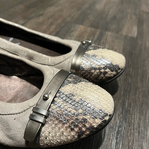 Women’s Attilio Giusti Leombruni Italian Snakeskin Ballet Flats - Picture 3 of 7